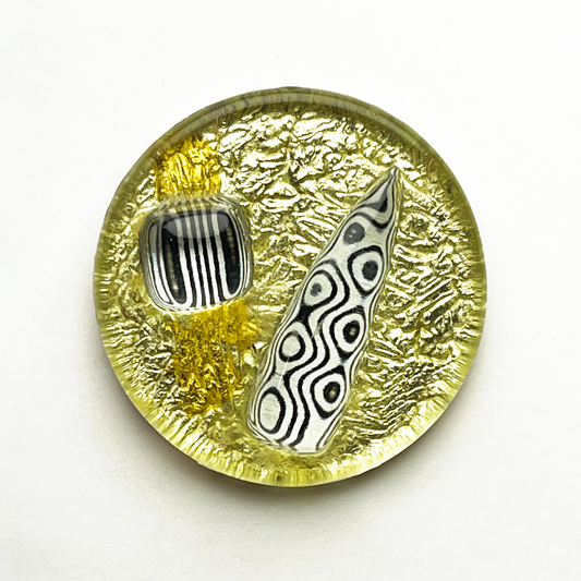 Optically Kinetic Glass Circle Brooch